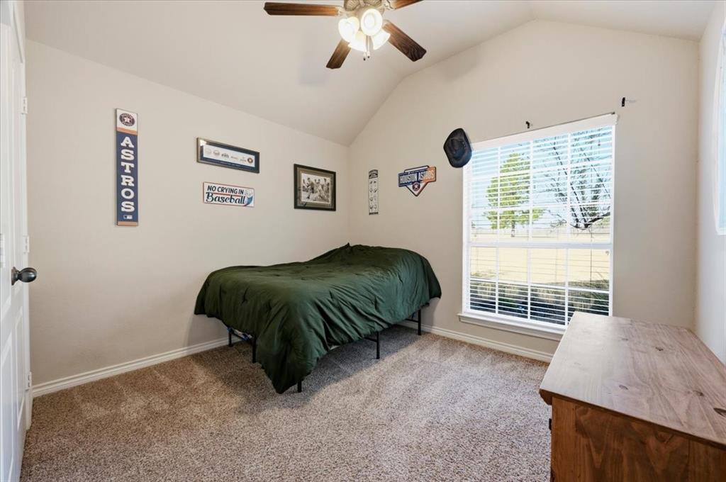 104 Caballos Lane Property Photo 33