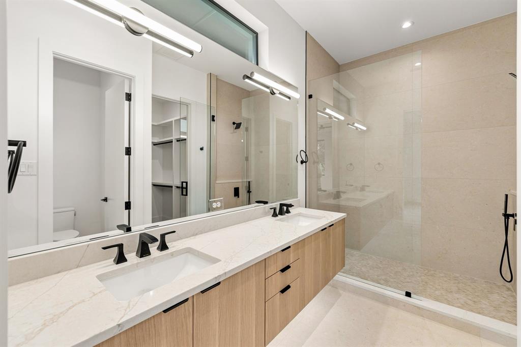 3333 Arawak Place Property Photo 24