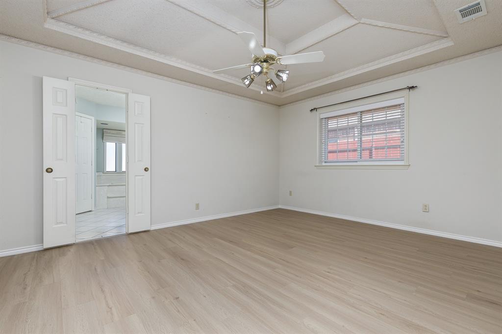 2526 Willowdale Drive Property Photo 9