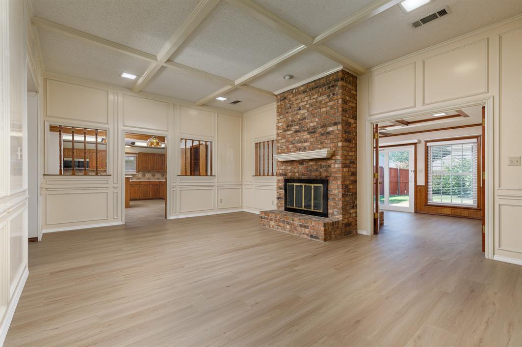 2526 Willowdale Drive Property Photo 17