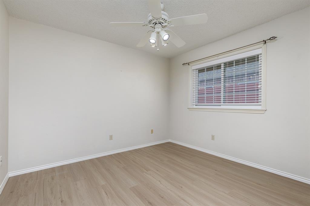 2526 Willowdale Drive Property Photo 24