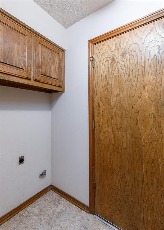 2526 Willowdale Drive Property Photo 30