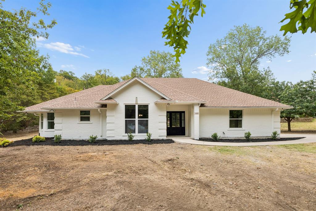 200 Willow Ridge Road Property Photo 1