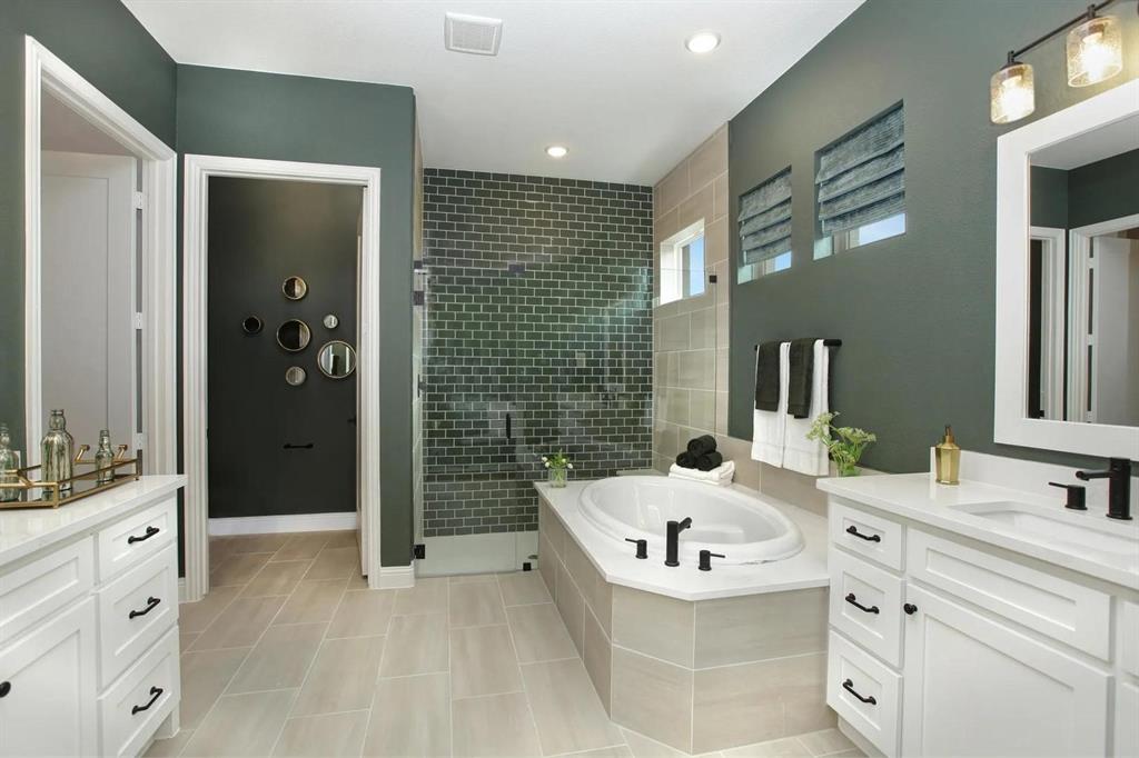 2712 Oak Blossom Drive Property Photo 12