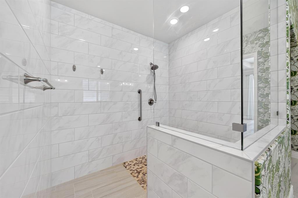 10601 Drinkwater Drive Property Photo 15