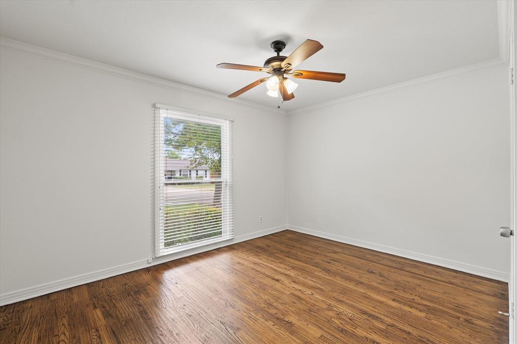 606 Storrs Street Property Photo 13