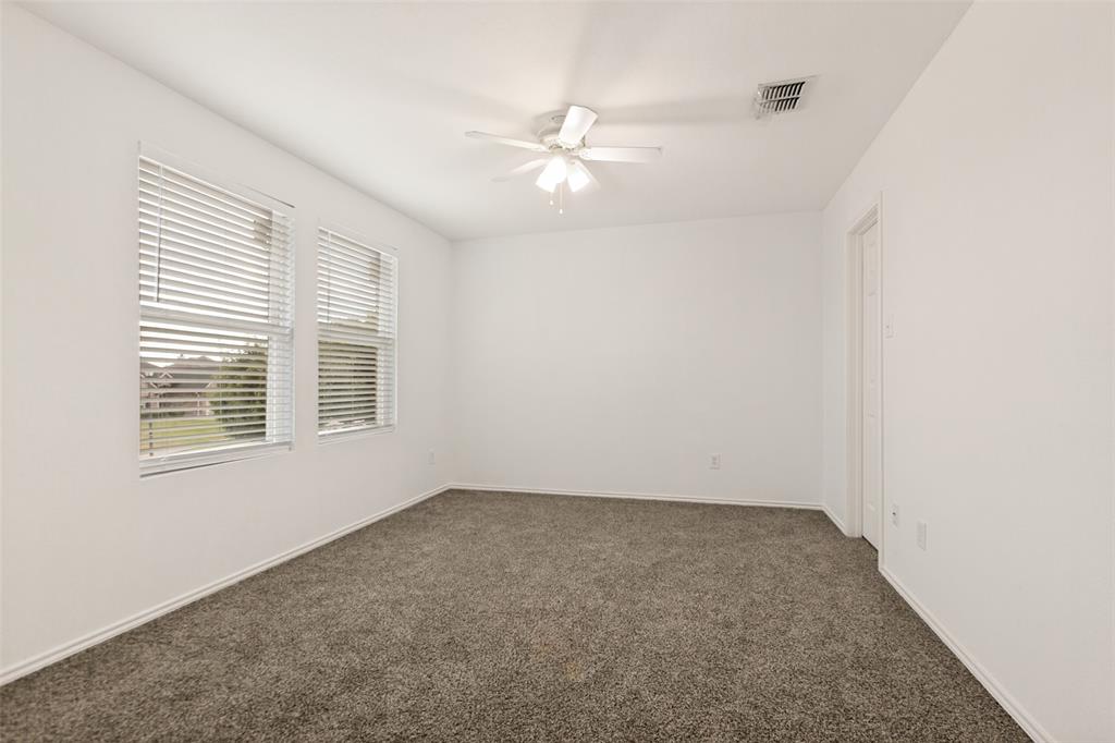 902 Fleming Street Property Photo 19