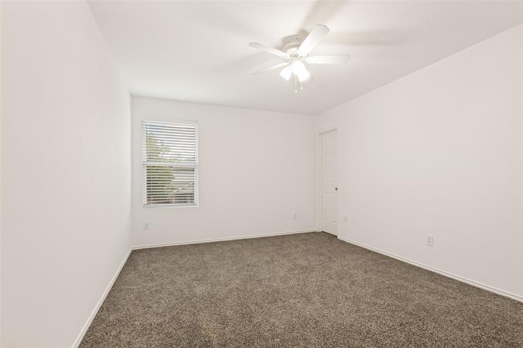 902 Fleming Street Property Photo 20