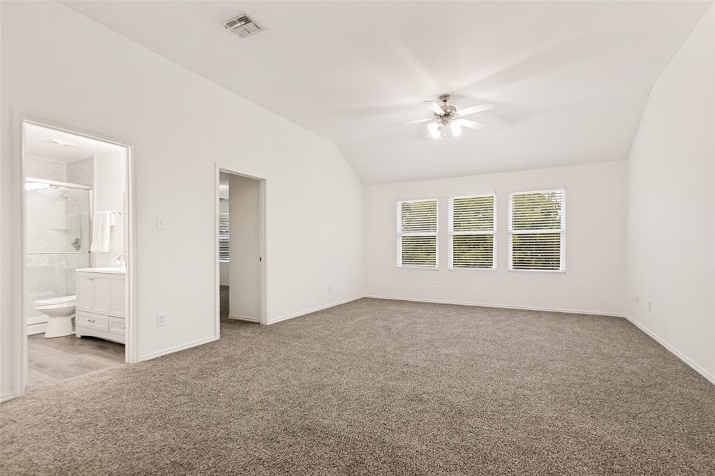 902 Fleming Street Property Photo 22