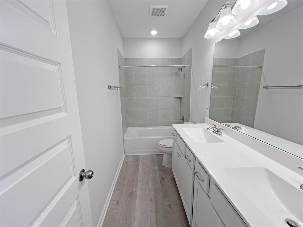 4337 Bower Hill Drive Property Photo 23