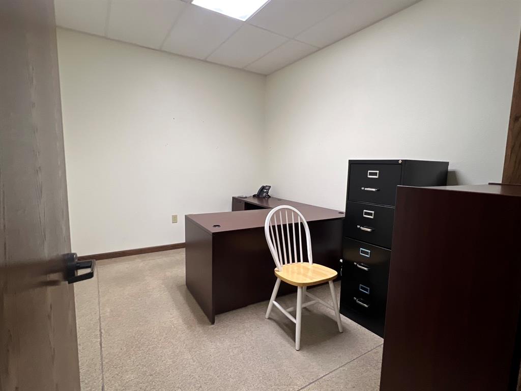4301 Danhil Drive Property Photo 10