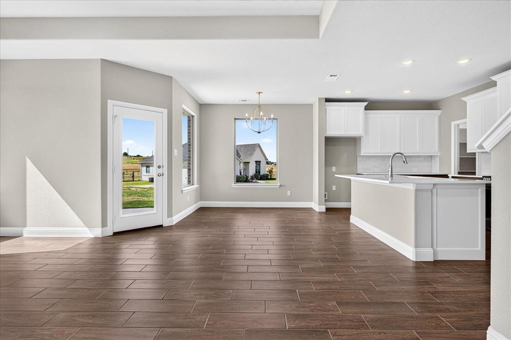 4045 Westfork Way Property Photo 6
