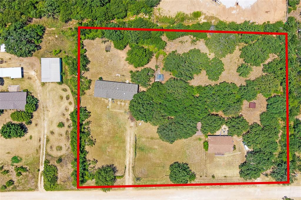 2309 Daniels Drive Property Photo 1