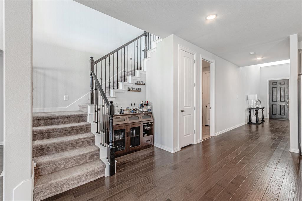 11264 Geranium Drive Property Photo 15