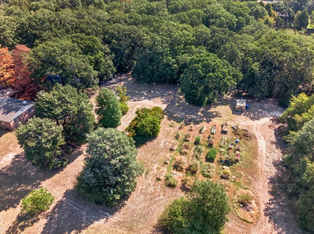 8112 Co Rd 2813 Property Photo 9