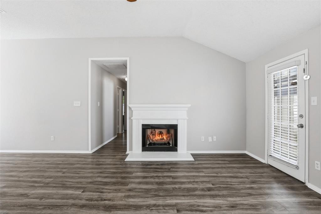 10616 Shadywood Drive Property Photo 13