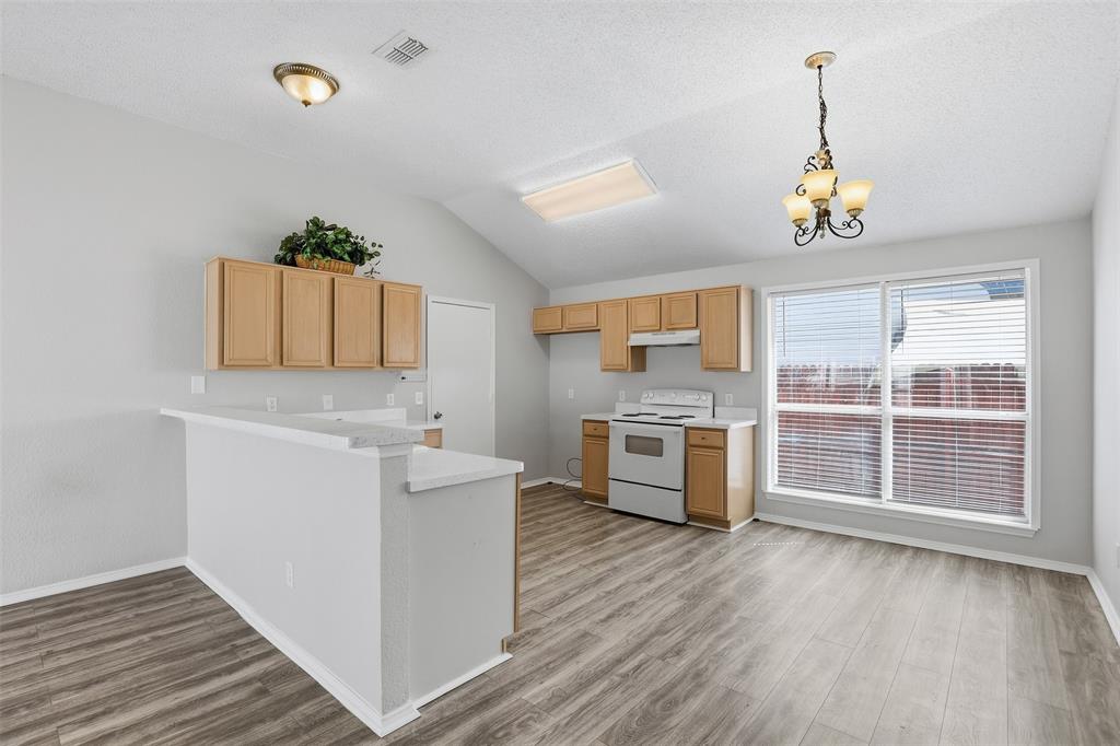 10616 Shadywood Drive Property Photo 16