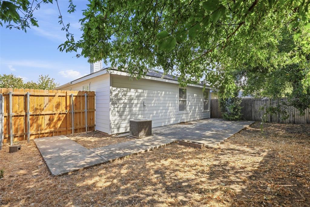 10616 Shadywood Drive Property Photo 28