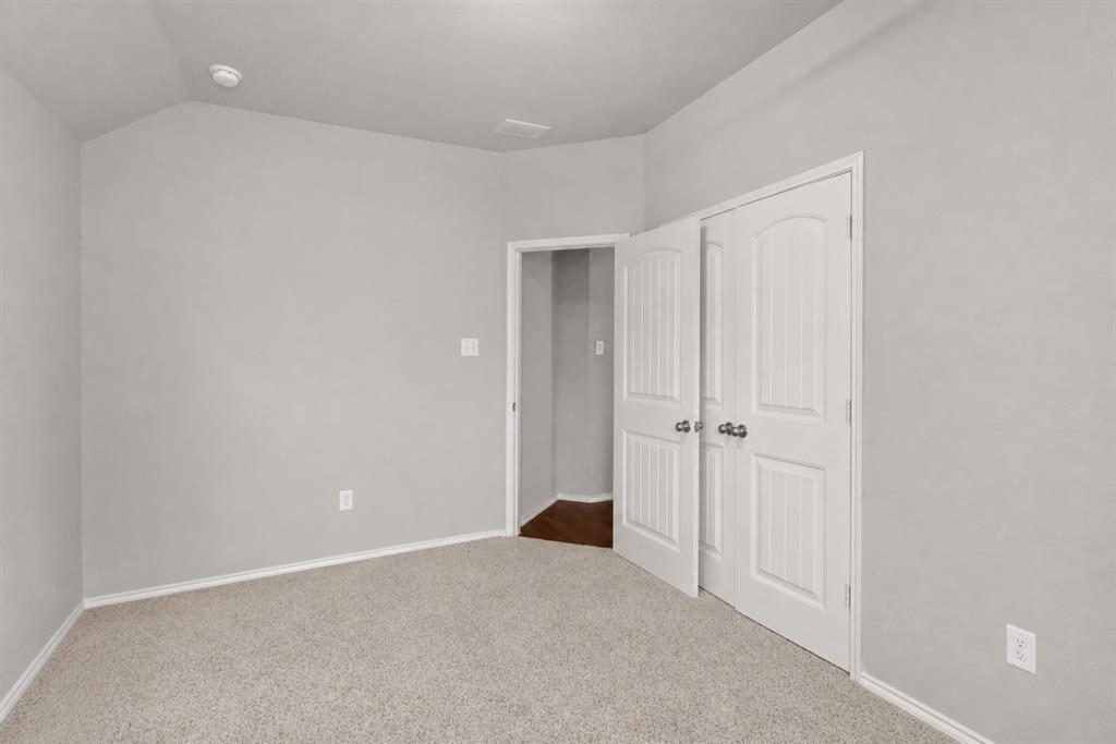4741 Meadow Green Trail Property Photo 13