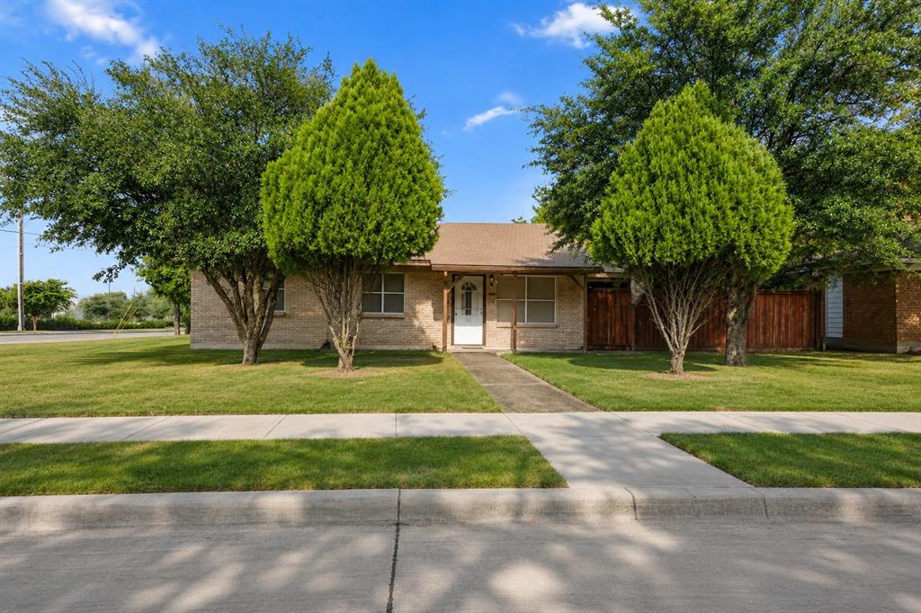 13105 Blossomheath Lane Property Photo 1