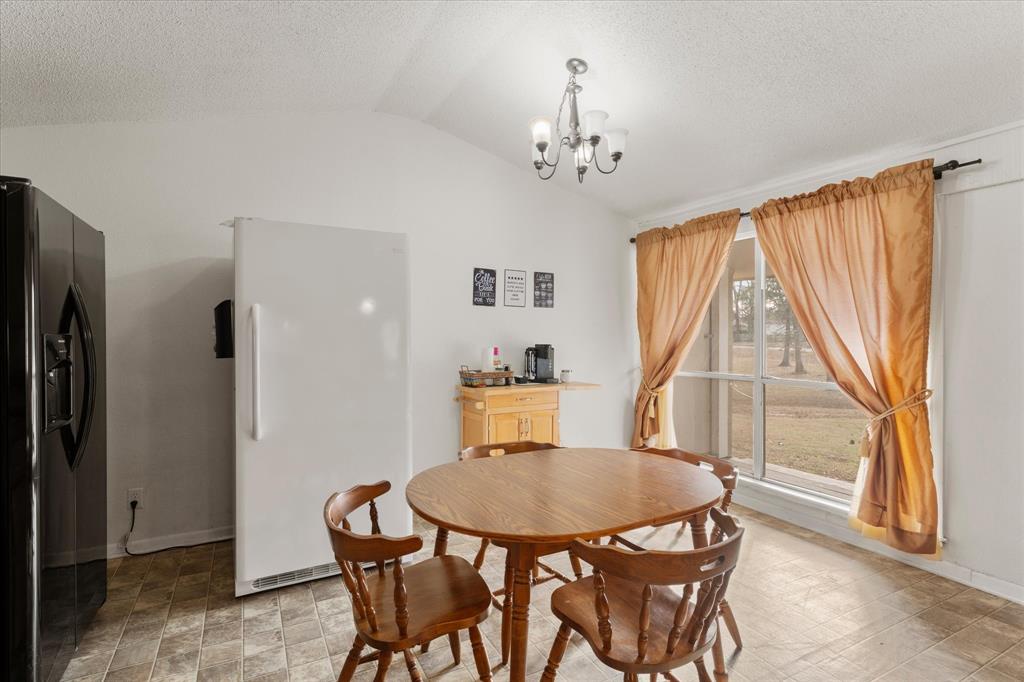 106 Lively Avenue Property Photo 10