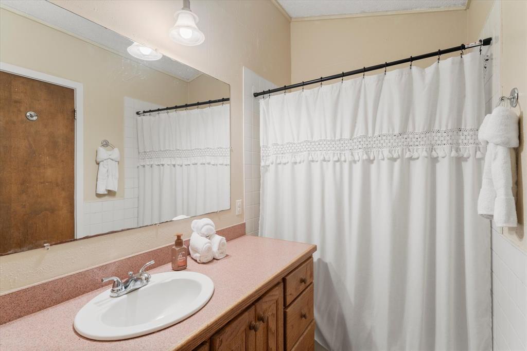 106 Lively Avenue Property Photo 16