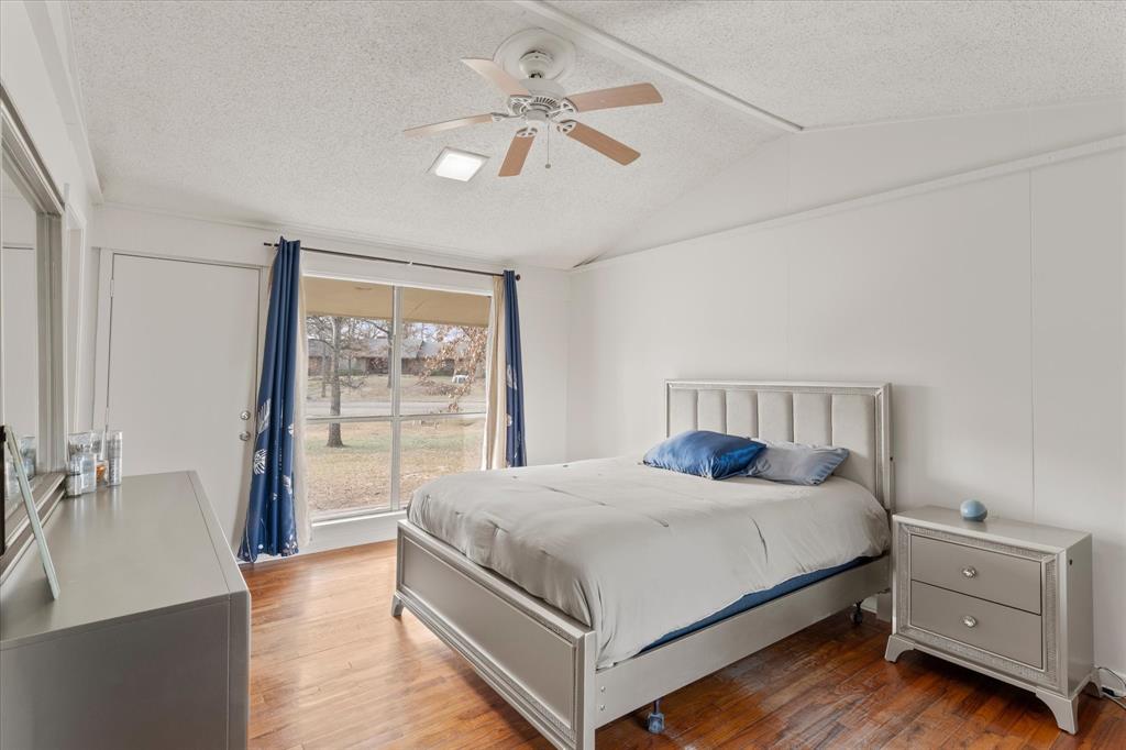 106 Lively Avenue Property Photo 18