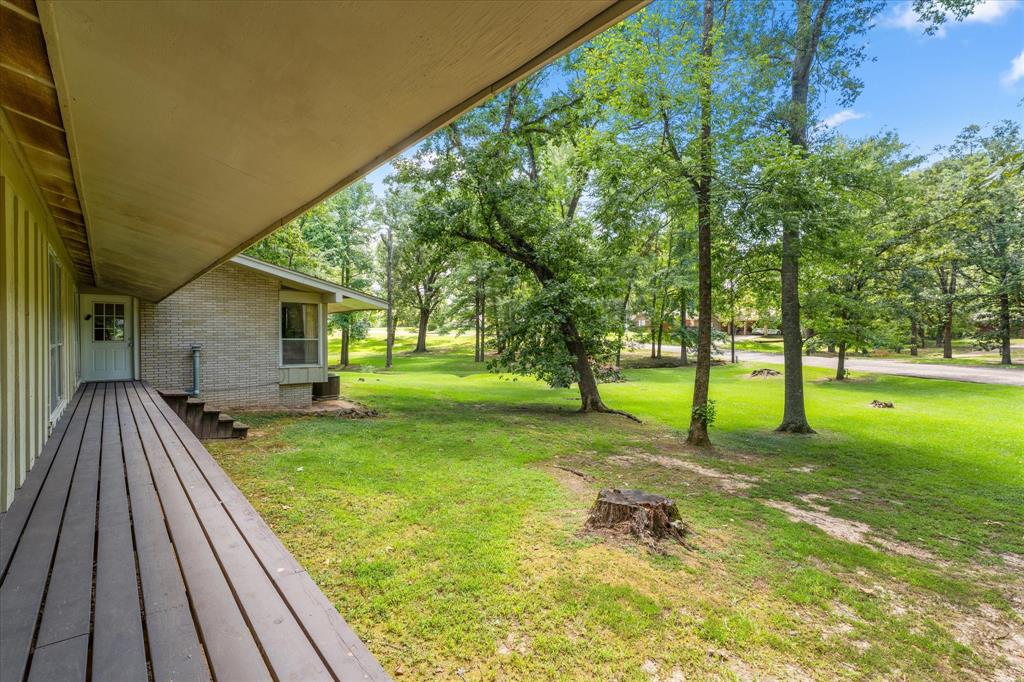 106 Lively Avenue Property Photo 21