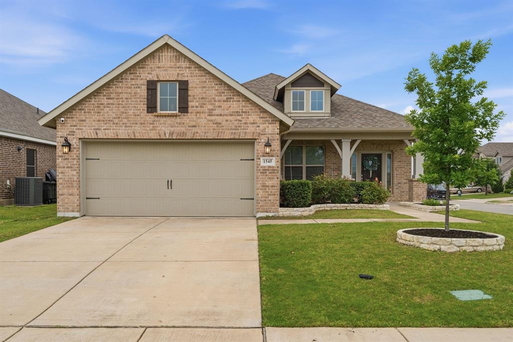 1545 Seminole Drive Property Photo 1