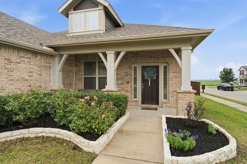 1545 Seminole Drive Property Photo 3