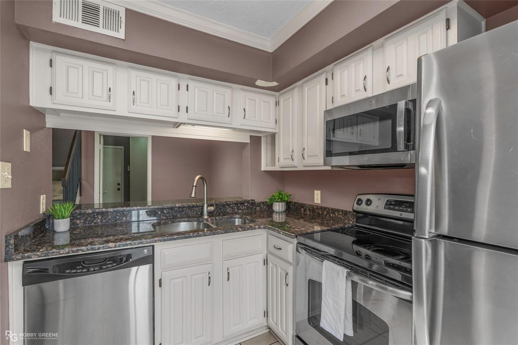 3100 Fairfield Avenue 6c Property Photo 12