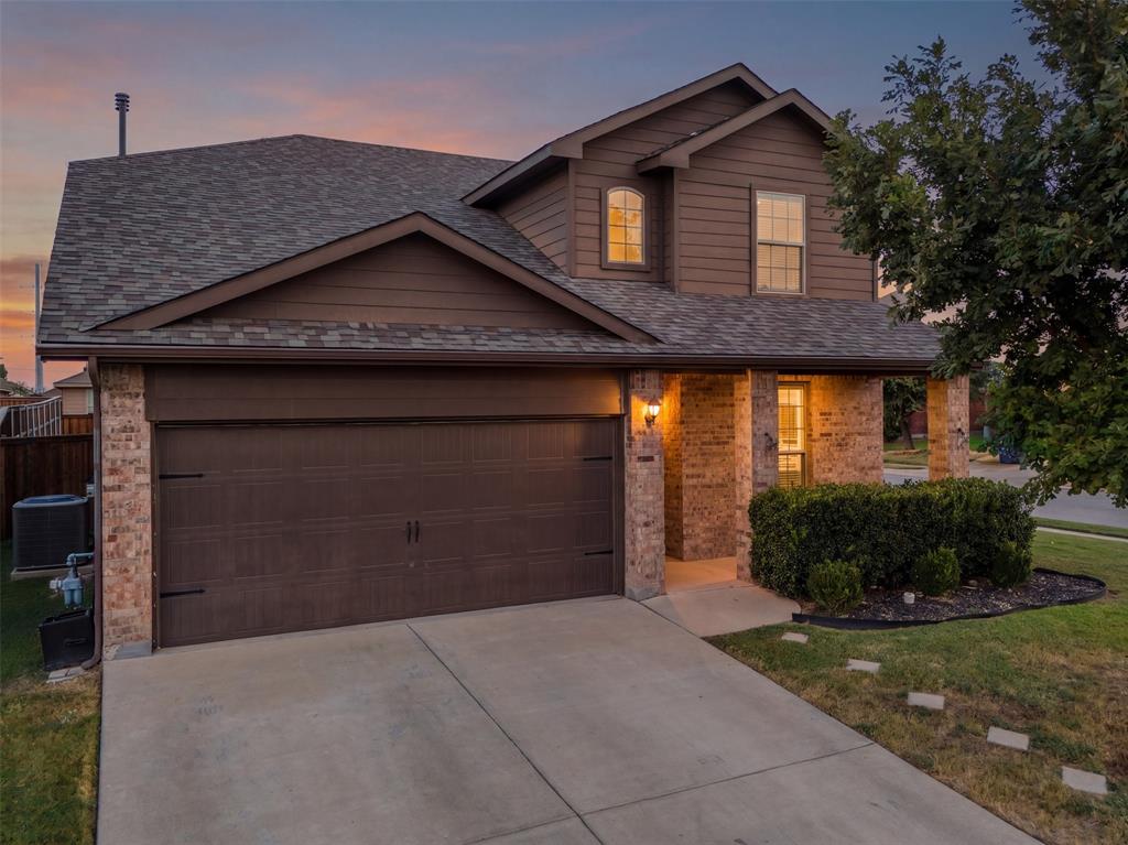 1220 Freestone Court Property Photo 1