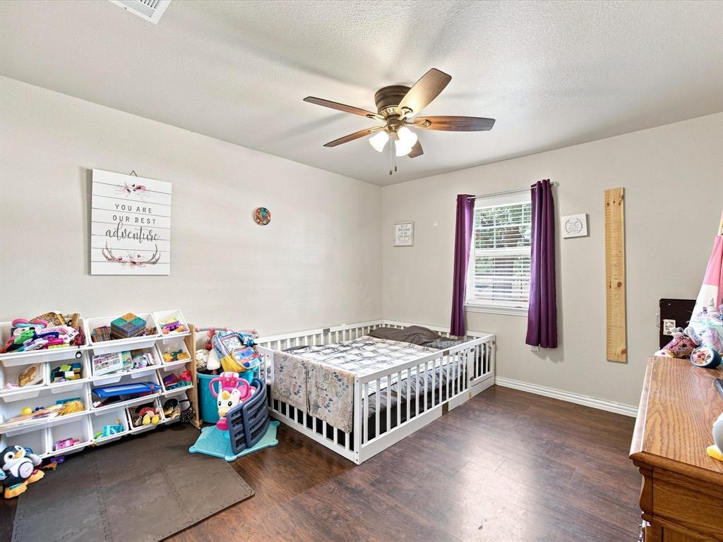 408 Inwood Road Property Photo 16