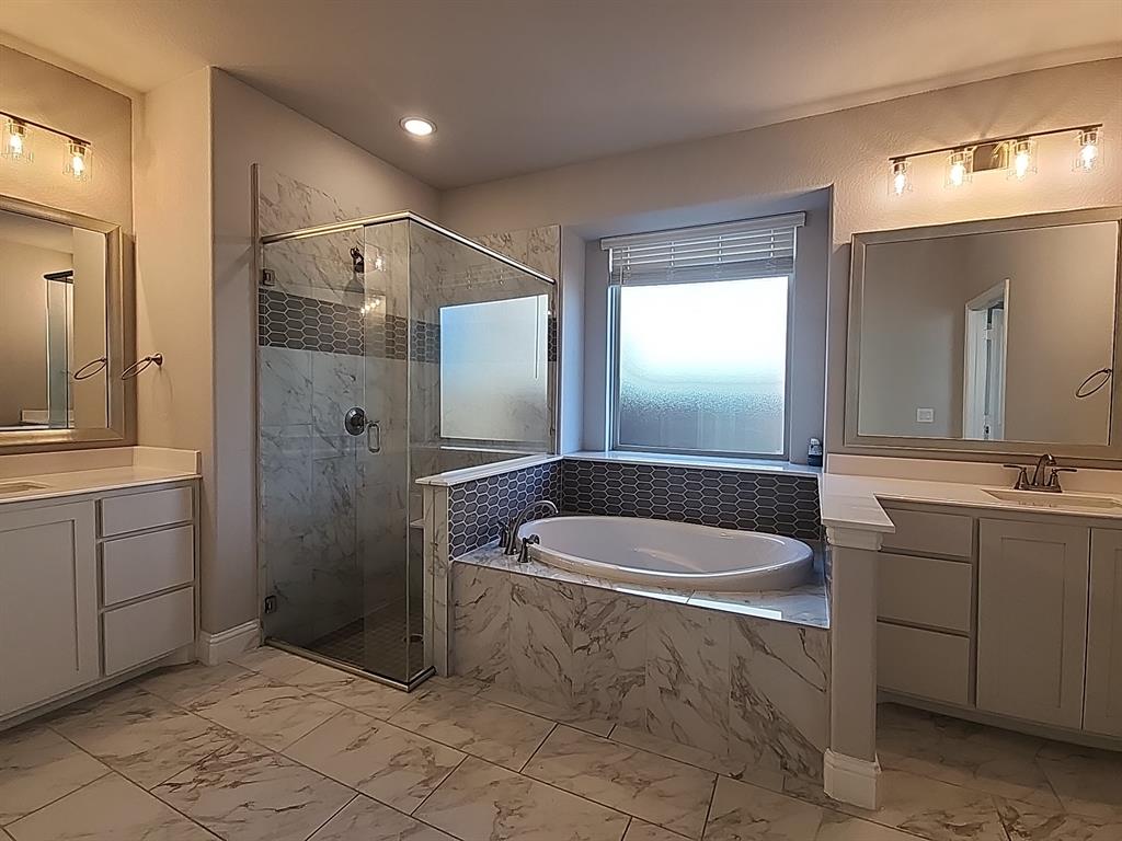 900 Superbloom Avenue Property Photo 16