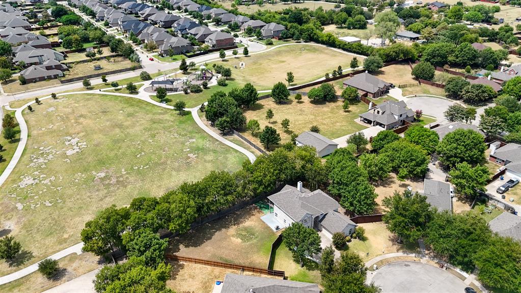 1702 Leander Court Property Photo 3