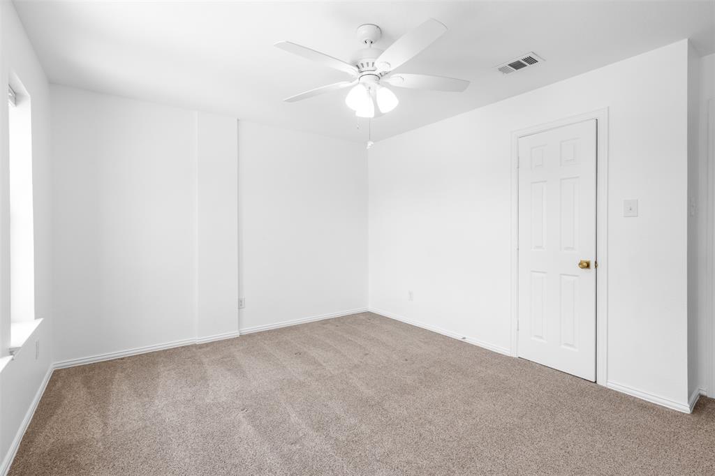 1702 Leander Court Property Photo 30