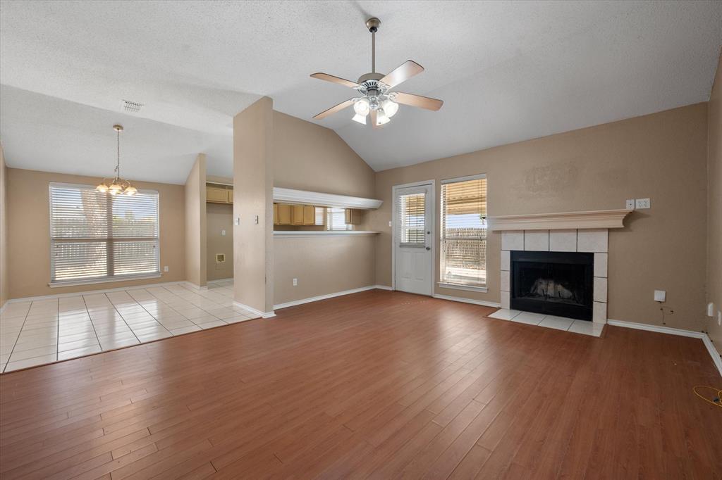 1212 Charles Drive Property Photo 5