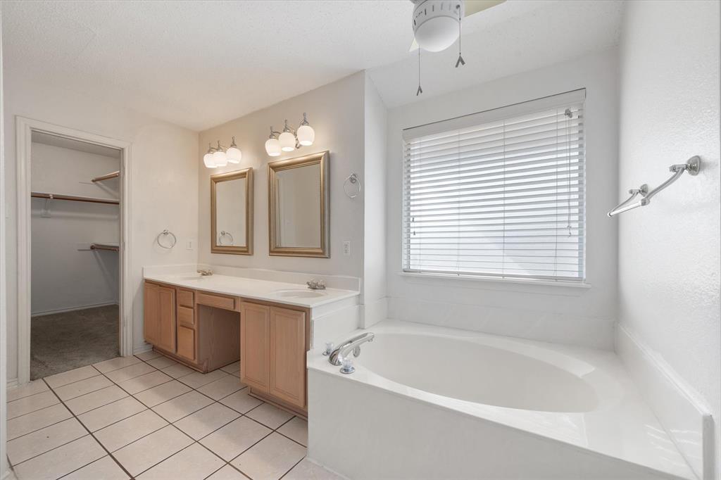1212 Charles Drive Property Photo 15