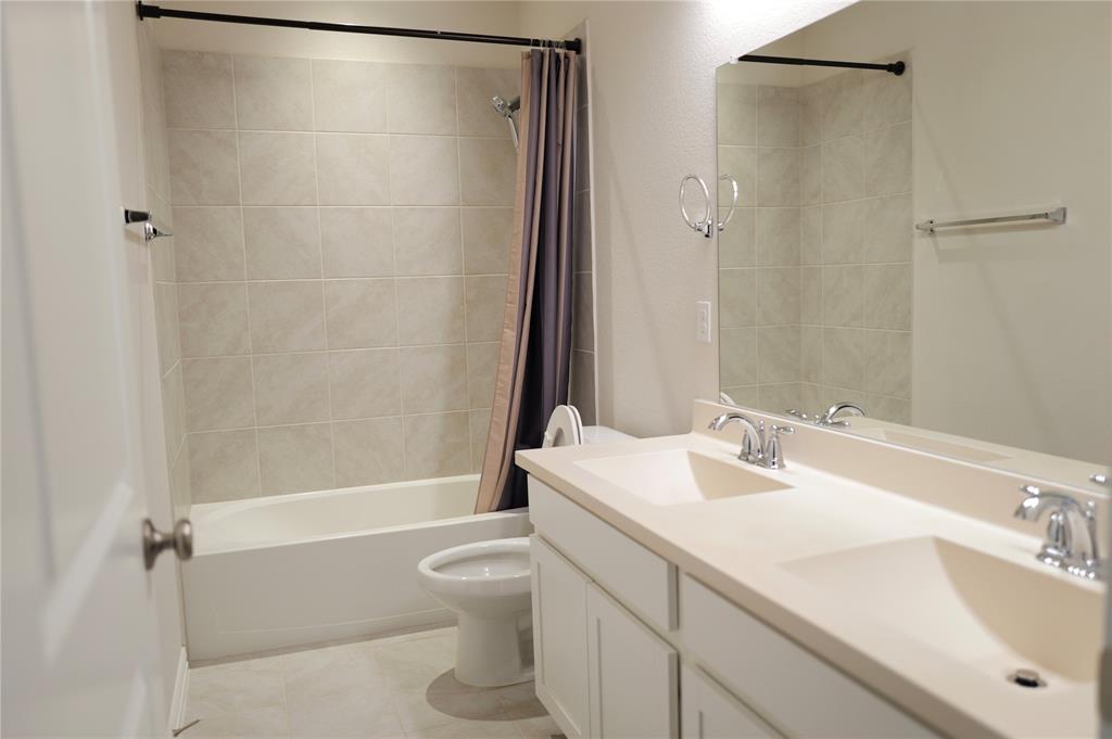 17728 Coralberry Drive Property Photo 21