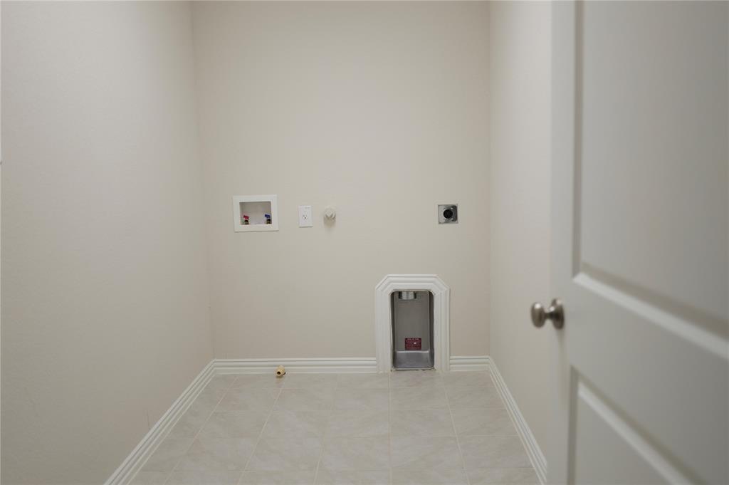 17728 Coralberry Drive Property Photo 22
