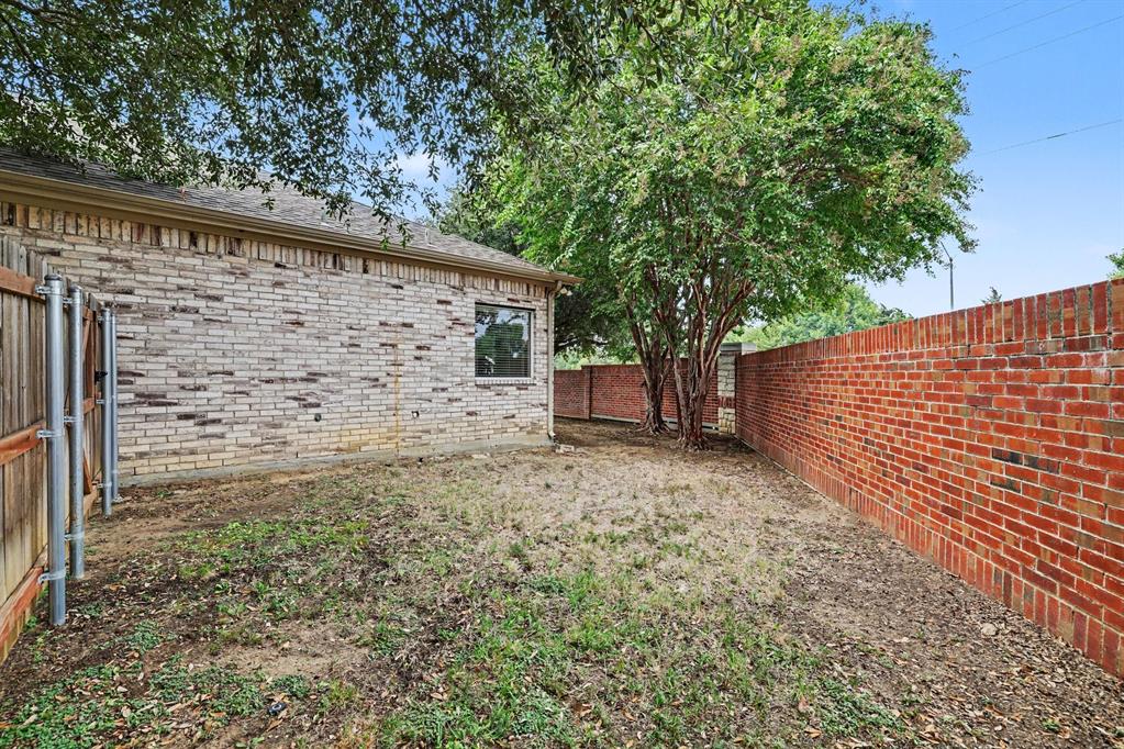 5896 Vista Heights Lane Property Photo 24