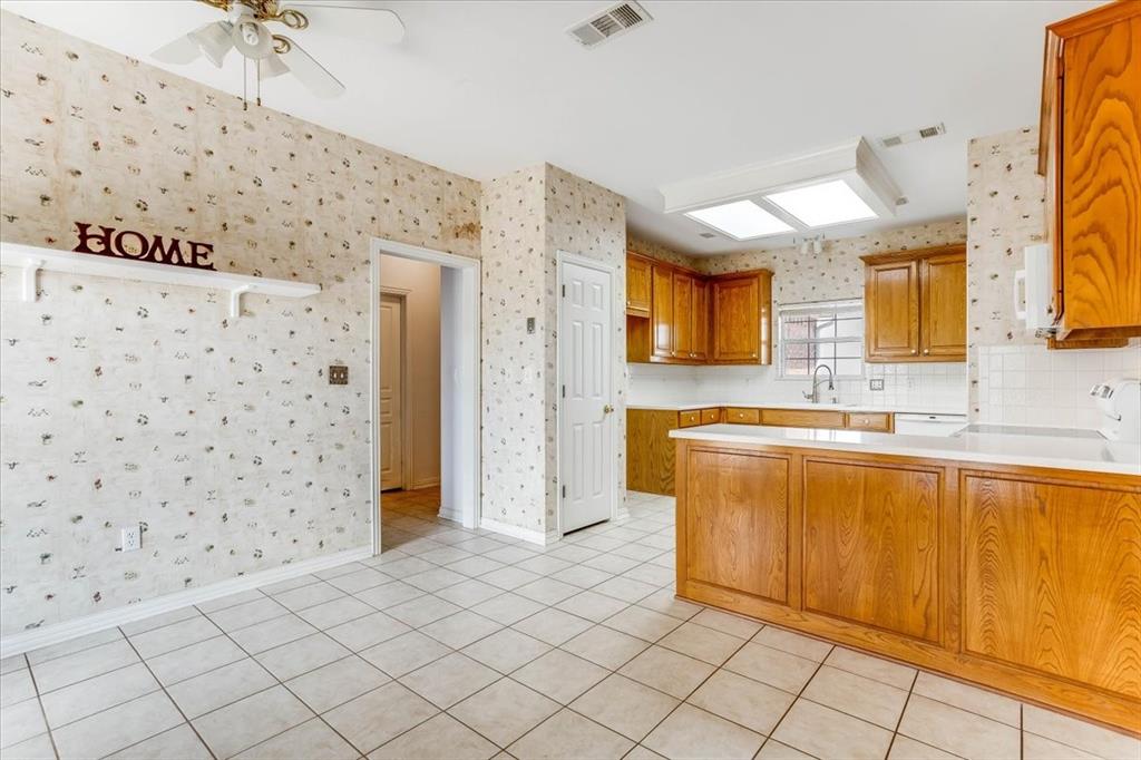 1281 Fm 151 Property Photo 11