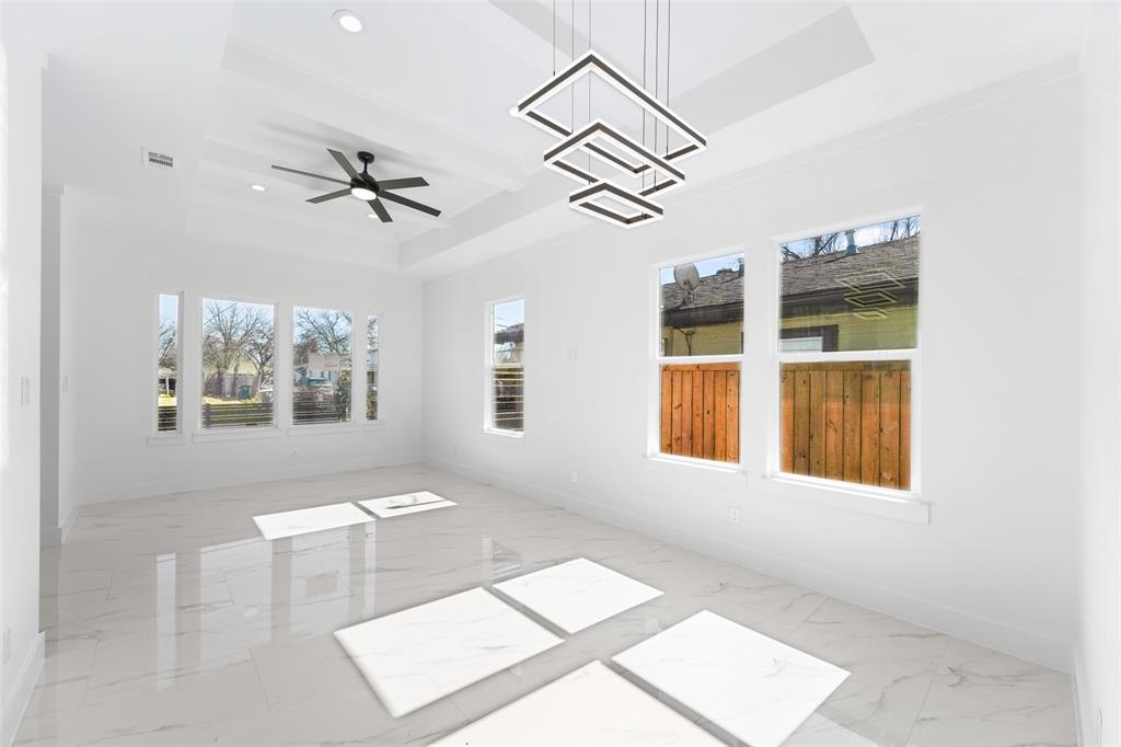 4107 Vineyard Drive Property Photo 4
