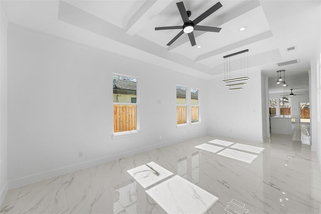 4107 Vineyard Drive Property Photo 5
