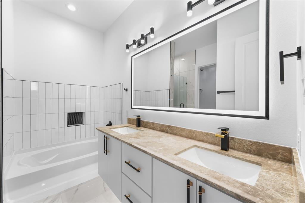 4107 Vineyard Drive Property Photo 17