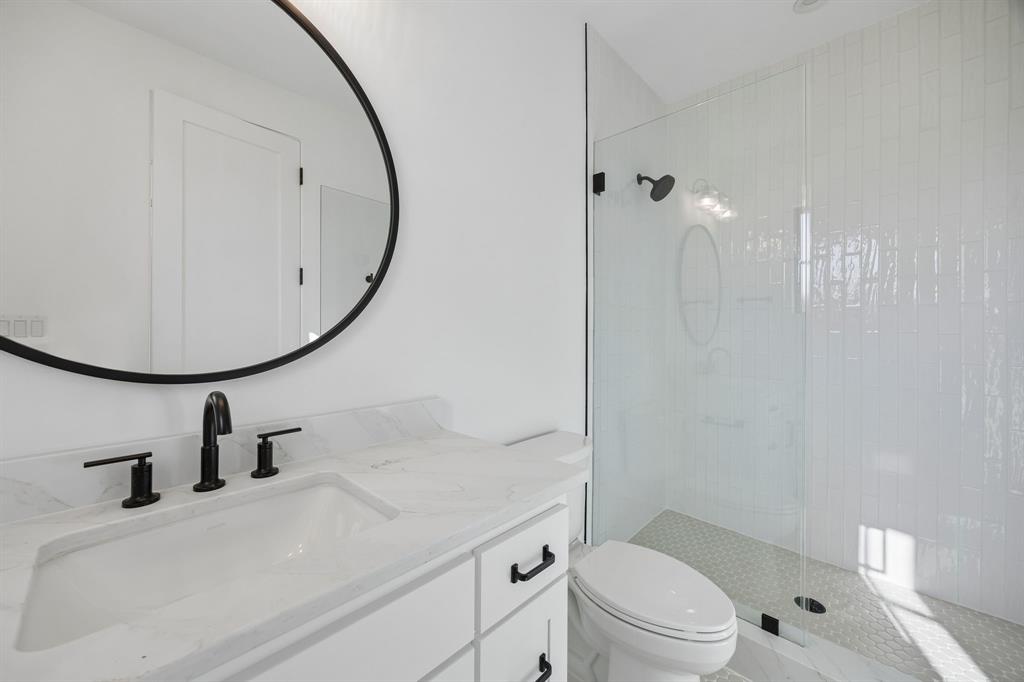 1560 Ottinger Road Property Photo 30