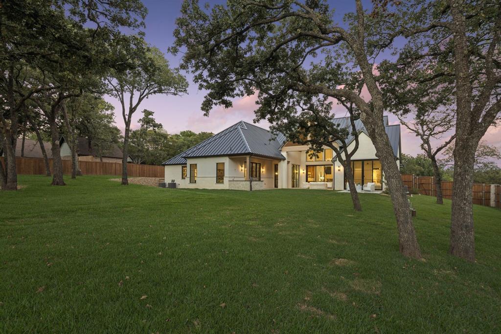 1560 Ottinger Road Property Photo 36
