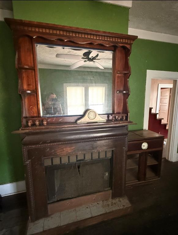 1018 N College Street Property Photo 9