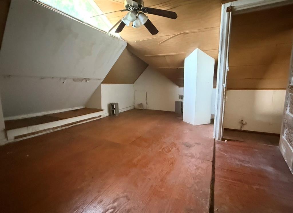 1018 N College Street Property Photo 20