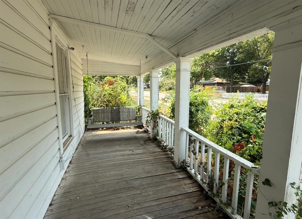 1018 N College Street Property Photo 21
